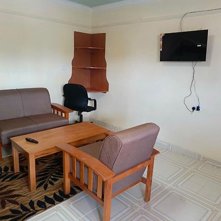 The Mylon Homes Накуру Екстер'єр фото